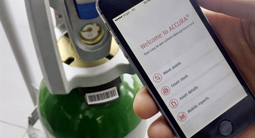 This picture demonstrates the ACCURA cylinder management smartphone app in use. The customer scans the cylinder using the camera on their smartphone. Here the welcome screen is shown.

Please note: this photo has been retouched to show a random barcode on the cylinder neck.